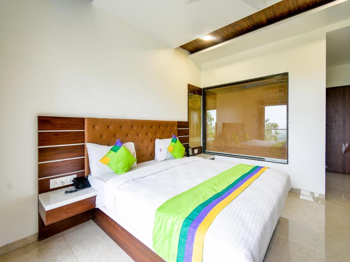 Treebo Trend Prince Palace Panchgani Hotel Buitenkant foto